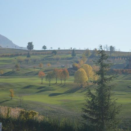 Hotel Golf Valcurone Momperone Exterior foto